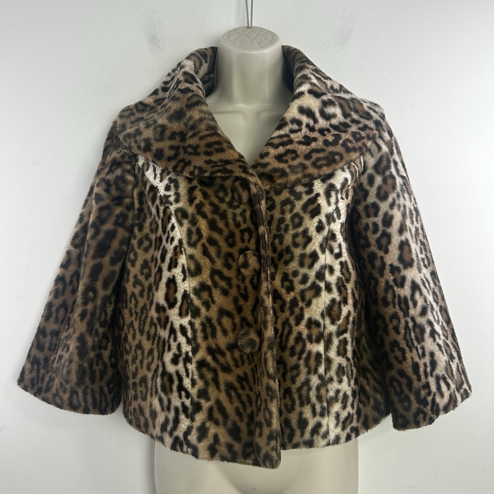 Y2K INC Leopard Print Crop Jacket Size S Petite Mob Wife Faux Fur Indie Sleaze